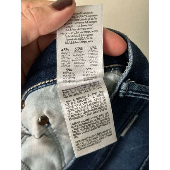 MOTHER Denim The Insider High Rise Crop Step Fray Bootcut Jeans in Tongue and Ch - Picture 11 of 14